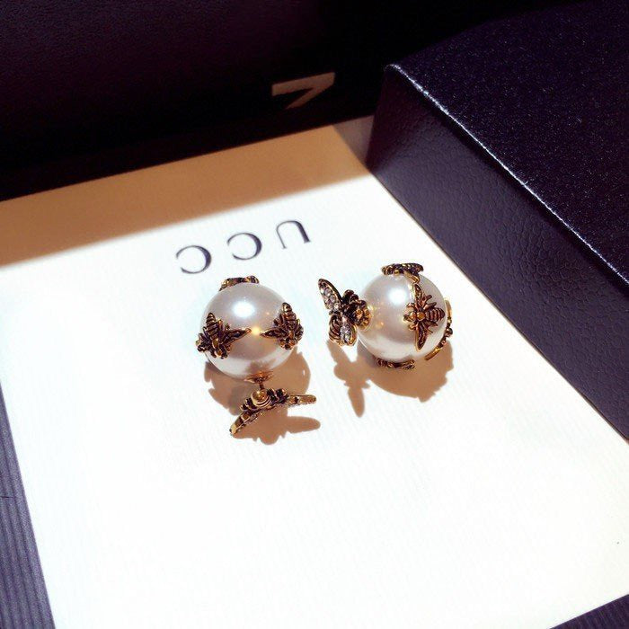 BÔNG TAI DIOR ONG NGỌC TRAI
