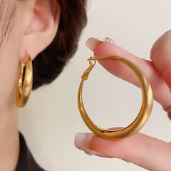 BÔNG TAI KHOEN TRÒN TRƠN BASIC NHÁM 2 MÀU CÁ TÍNH