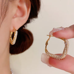 BÔNG TAI KHOEN VUÔNG UỐN PHỐI HẠT VÀ ĐÁ TRẮNG ĐAN XEN