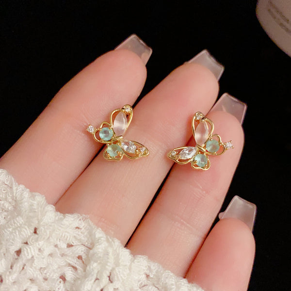 Bông Tai Hình Bướm Phối Đá Màu Ngọt Ngào Sát Tai