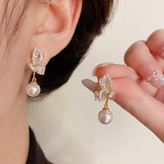 Bông Tai Tòn Teng Cánh Bướm Đính Đá Trắng Phối Hạt Trai 2 Màu