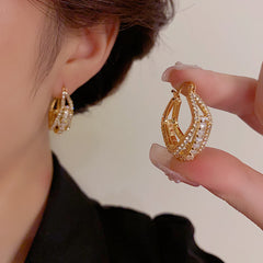 Bông Tai Khoen Vuông Đính Đá Trắng 3 Lớp Cá Tính