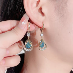 Bông Tai Khoen Tòn Teng Giọt Nước Đá Xanh Lấp Lánh Viền Đá Trắng