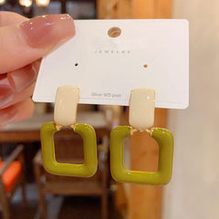 BÔNG TAI TÒN TENG HÌNH HỌC CHỮ NHẬT 2 MÀU PASTEL