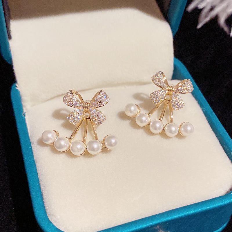 Bông Tai Vành 5 Hạt Trai Phối Nơ Đá Trắng 2 Kiểu