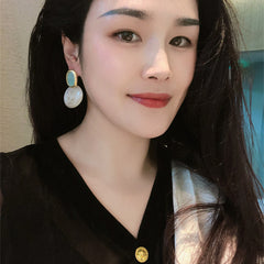 Bông Tai Tòn Teng Elip Xanh Phối Hình Tròn Trắng Cá Tính