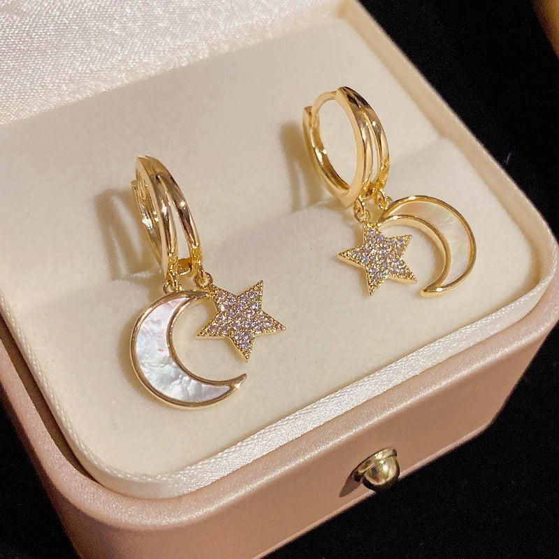 BÔNG TAI KHOEN TÒN TENG TRĂNG SAO XÀ CỪ ĐÍNH ĐÁ TRẮNG XINH XẮN