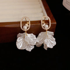 Bông Tai Tòn Teng Cánh Hoa Trắng Rơi Phối Đá 3H Nữ Tính