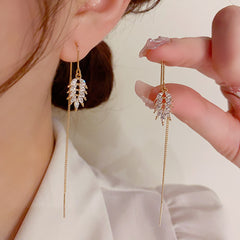 Bông Tai Tòn Teng Hình Lá Đính Đá Trắng Dáng Dài