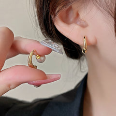 Bông Tai Khoen Chữ C Phối Hạt Trai Sau Sát Tai