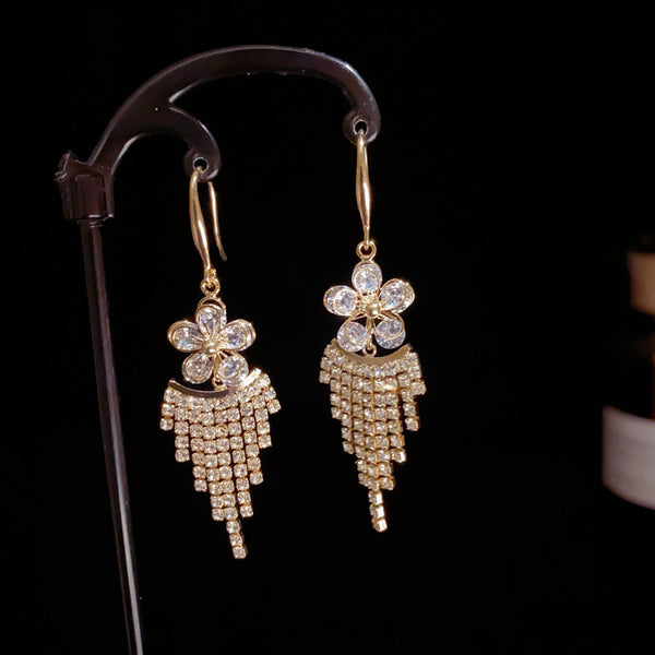 BÔNG TAI TÒN TENG HOA ĐÁ 5 CÁNH PHỐI TUA RUA DÁNG RƠI DẠNG MÓC