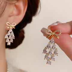 Bông Tai Tòn Teng Nơ Phối Đá Giọt Nước Dáng Rơi