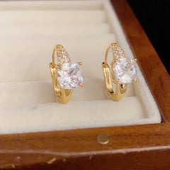 BÔNG TAI KHOEN TRÒN MẶT ĐÁ VUÔNG PHỐI ĐÁ TẤM THỜI TRANG