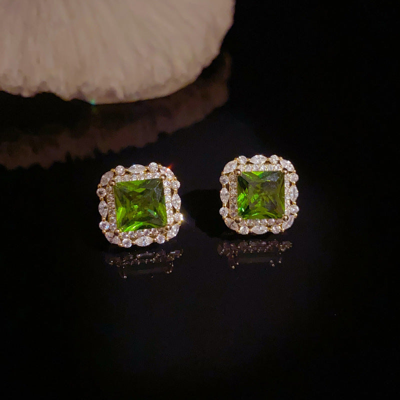 BÔNG TAI HÌNH VUÔNG ĐÁ XANH LÁ PHỐI VIỀN ĐÁ TRẮNG CAO CẤP