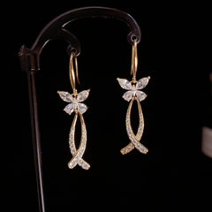 BÔNG TAI TÒN TENG HÌNH BƯỚM ĐÁ X TRẮNG DẠNG MÓC