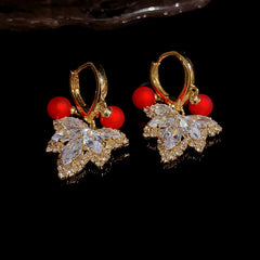 Bông Tai Khoen Kiểu Dáng Lá Phong Đính Đá Trắng Phối Hạt Đỏ Nổi Bật