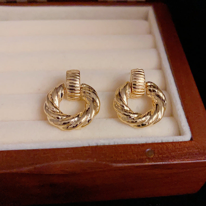 BÔNG TAI TÒN TENG TRÒN KHOEN ĐÔI HỢP KIM VÀNG CÁ TÍNH