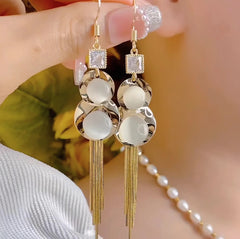 Bông Tai Tòn Teng Hình Học Tròn Đôi Đá Mắt Mèo Tua Rua Dạng Móc