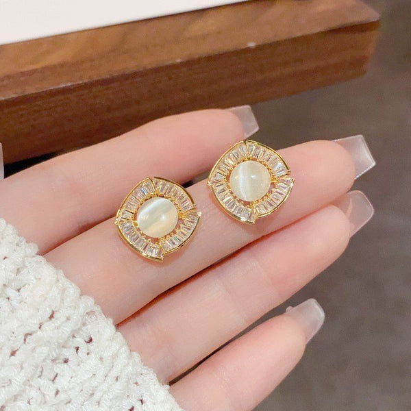 Bông Tai Hình Thoi Đá Mắt Mèo Viền Đá Chữ Nhật Sát Tai