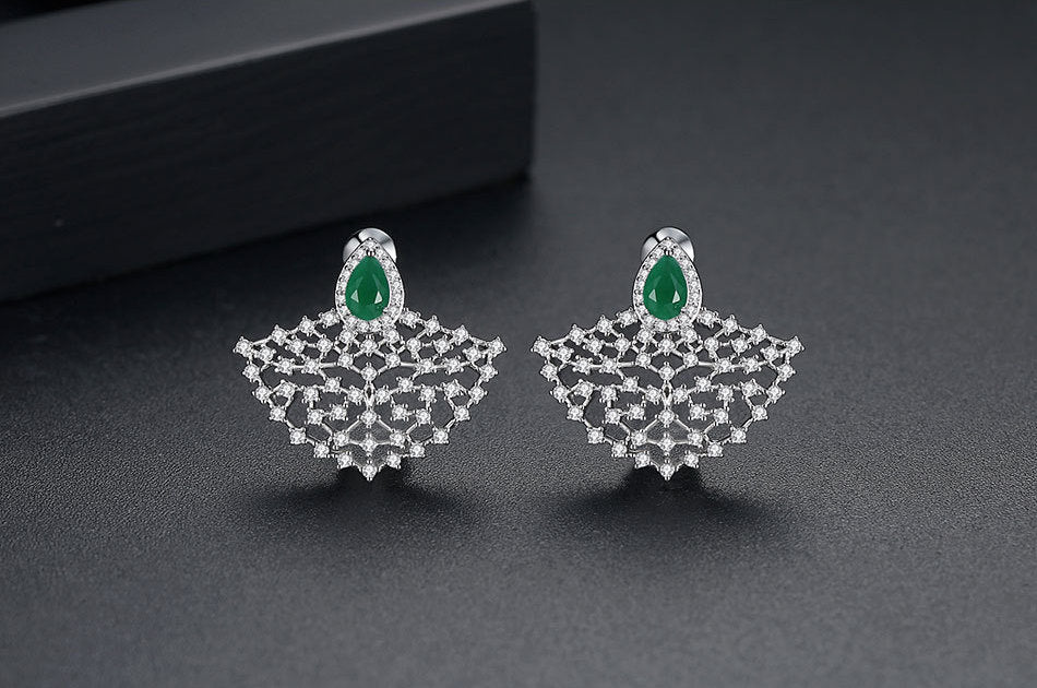 Bông tai rẻ quạt đính đá xanh