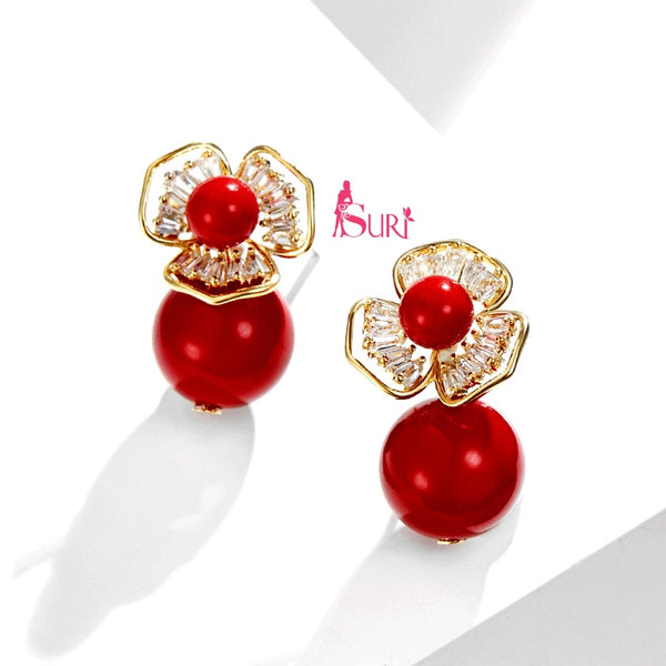 Bông Tai Tòn Teng Hoa 3 Cánh Đá Vuông Nhụy Ngọc Trai Đỏ