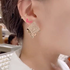 Bông Tai Hình Thoi Đôi Phối Đá Trắng Cá Tính