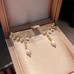 Bông Tai Vành Tai Hoa Đá Phối Lá Ngọc Trai Trắng