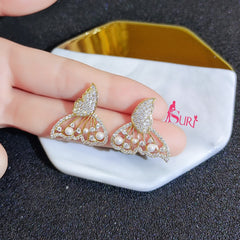 Bông tai Cánh Bướm Ngọc Trai Đính Đá Sát Tai Siêu Xinh
