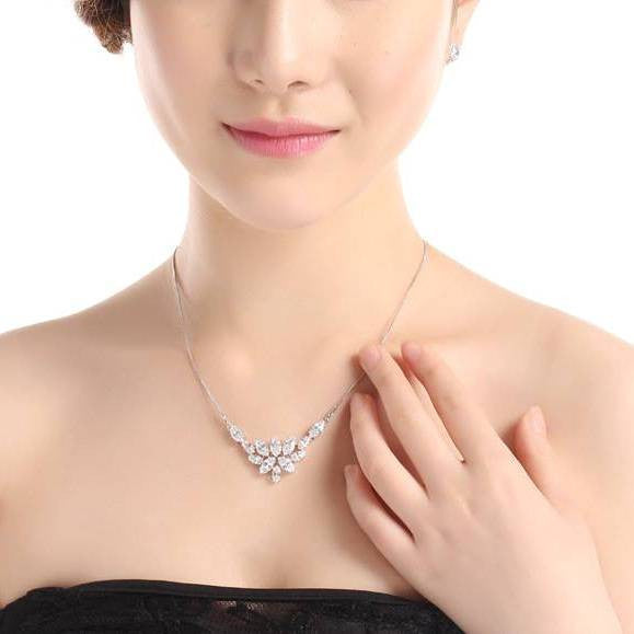 Dây chuyền Suri đính đá