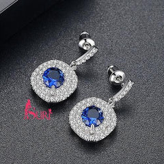 Bông tai nạm đá vuông