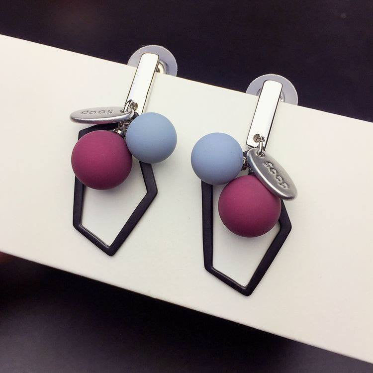 Bông tai tòn teng hình học đa sắc màu