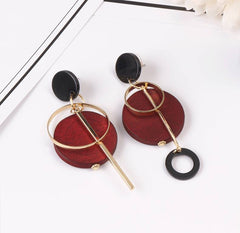 Bông tai tòn teng bất đối xứng phối gỗ