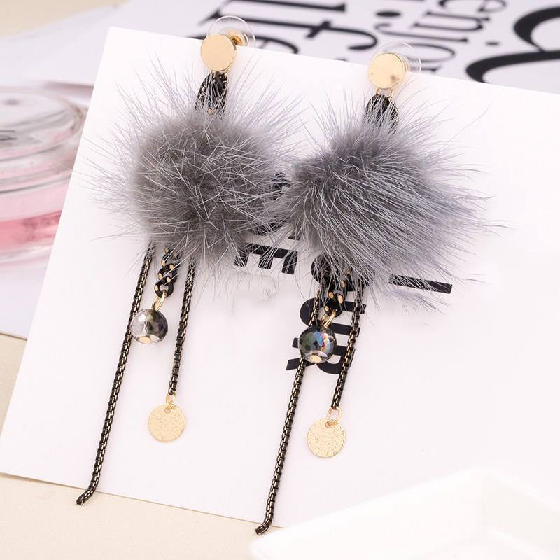 Bông tai tòn teng lông thỏ xám