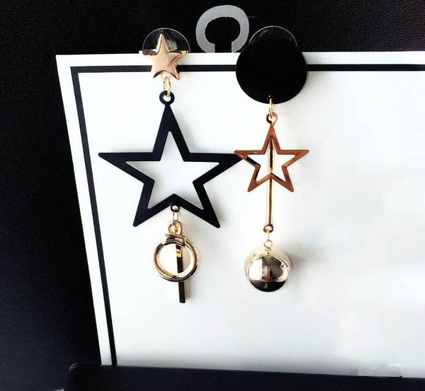 Bông tai tòn teng bất đối xứng ngôi sao