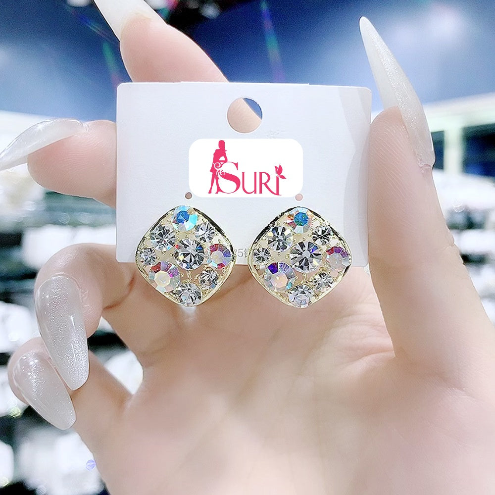 Bông Tai Hình Thoi Đính Đá Sắc Màu Sát Tai Dạng Kẹp