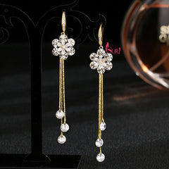 Bông Tai Tòn Teng Hoa Đá 2 Tầng Tua Rua 3 Hạt Đá Trắng Dạng Móc