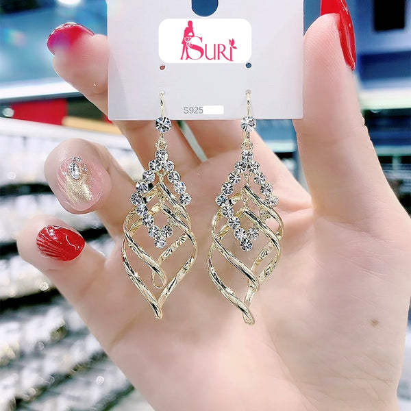 Bông Tai Tòn Teng Hình Thoi Đá Phối Xoắn Vàng Dạng Móc