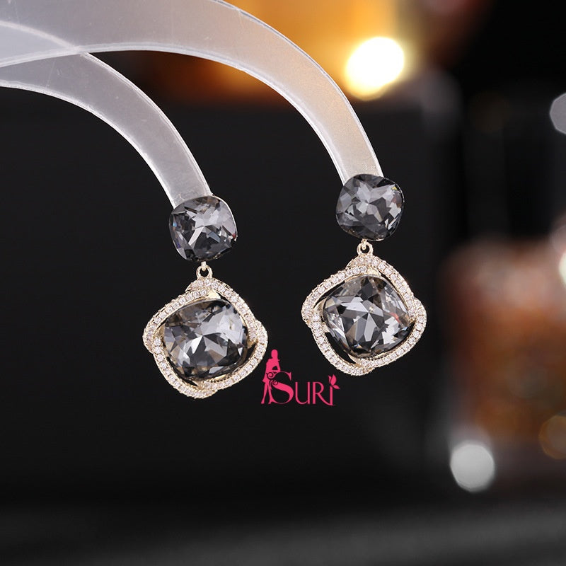 Bông Tai Tòn Teng Đá Vuông Màu Viền Đá 4 Cạnh Siêu Xinh