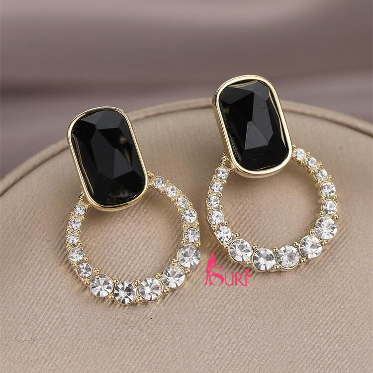 Bông Tai Tòn Teng Khoen Đính Đá Trắng Phối Chữ Nhật Đen Bo Cạnh Lạ Mắt