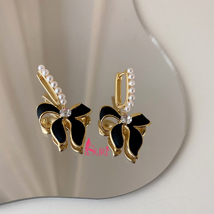 Bông Tai Tòn Teng Khoen Ngọc Trai Phối Nơ Đen Xinh Xắn