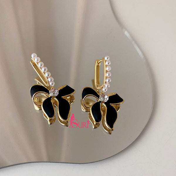 Bông Tai Tòn Teng Khoen Ngọc Trai Phối Nơ Đen Xinh Xắn