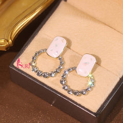 Bông Tai Tòn Teng Khoen Đính Đá Trắng Phối Chữ Nhật Đen Bo Cạnh Lạ Mắt