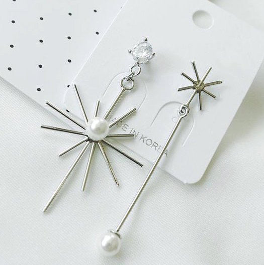 Bông tai tòn teng bất đối xứng ngọc trai