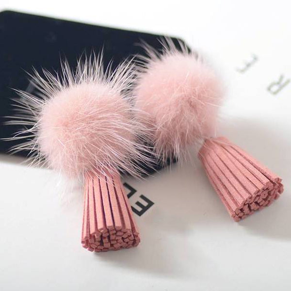 Bông tai tòn teng lông cáo hồng