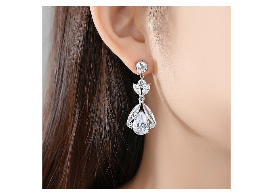 Bông Tai SR Đính Đá Trắng Cao Cấp