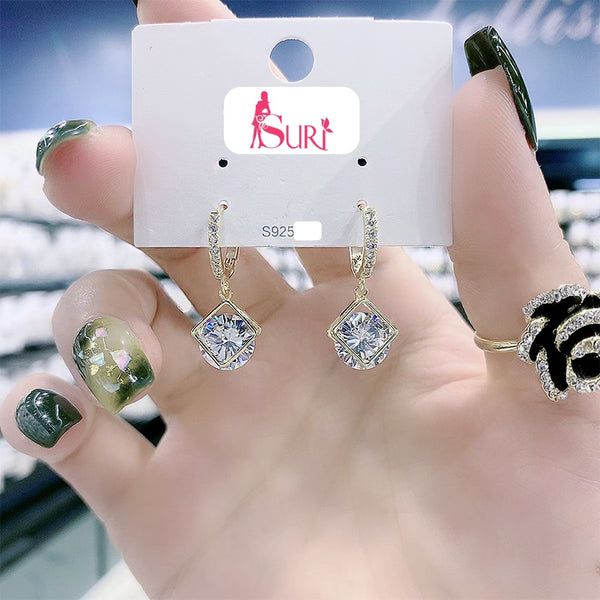 Bông Tai Khoen Tròn Đính Đá Phối Hình Thoi Vàng Hạt Đá Trắng Tòn Teng