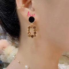 Bông Tai Tòn Teng Hình Chữ Nhật Đính Đá Nâu Phối Tròn Đen Cá Tính