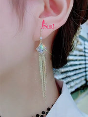 Bông Tai Tòn Teng Thoi Đá Phối Tua Rua Vàng Dạng Móc