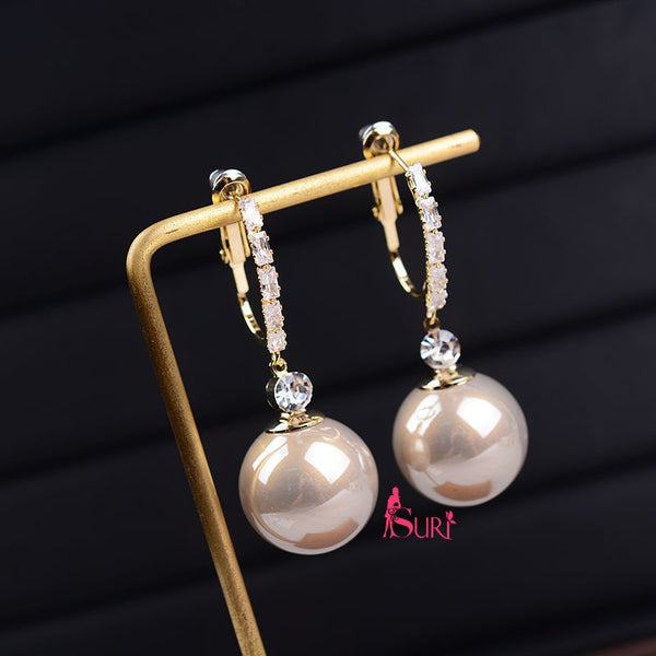 Bông Tai Khoen Bản Dẹp Đính Đá Trắng Phối 1 Hạt Trai Xám Nâu