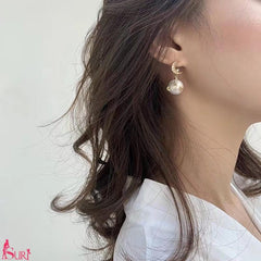 Bông Tai Bất Đối Xứng Trăng Sao Ngọc Trai Sát Tai